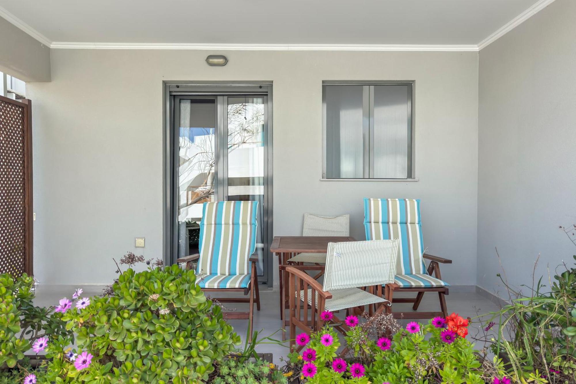 Alisahni Villa & Suite Като Дарацо Екстериор снимка