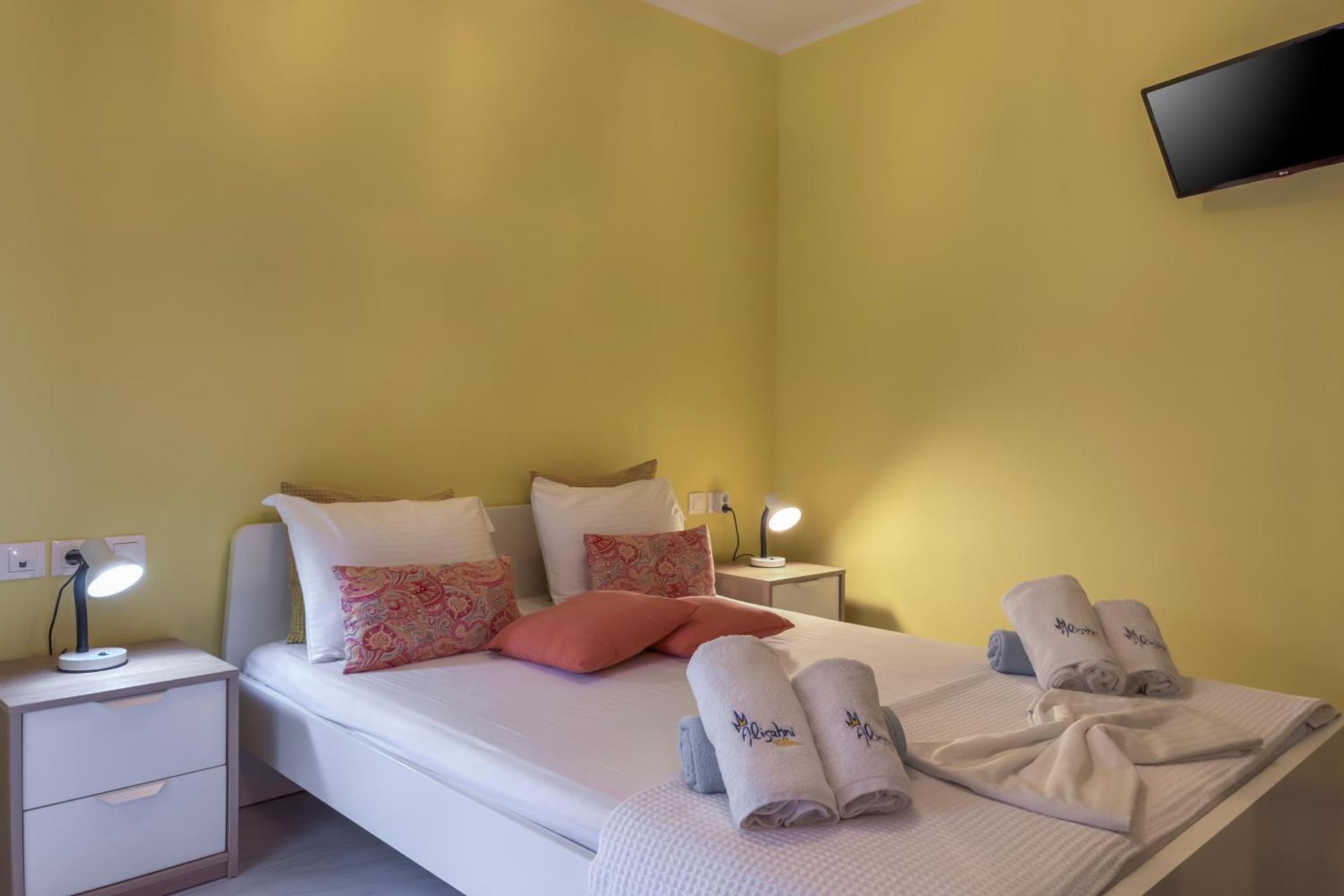 Alisahni Villa & Suite Като Дарацо Екстериор снимка