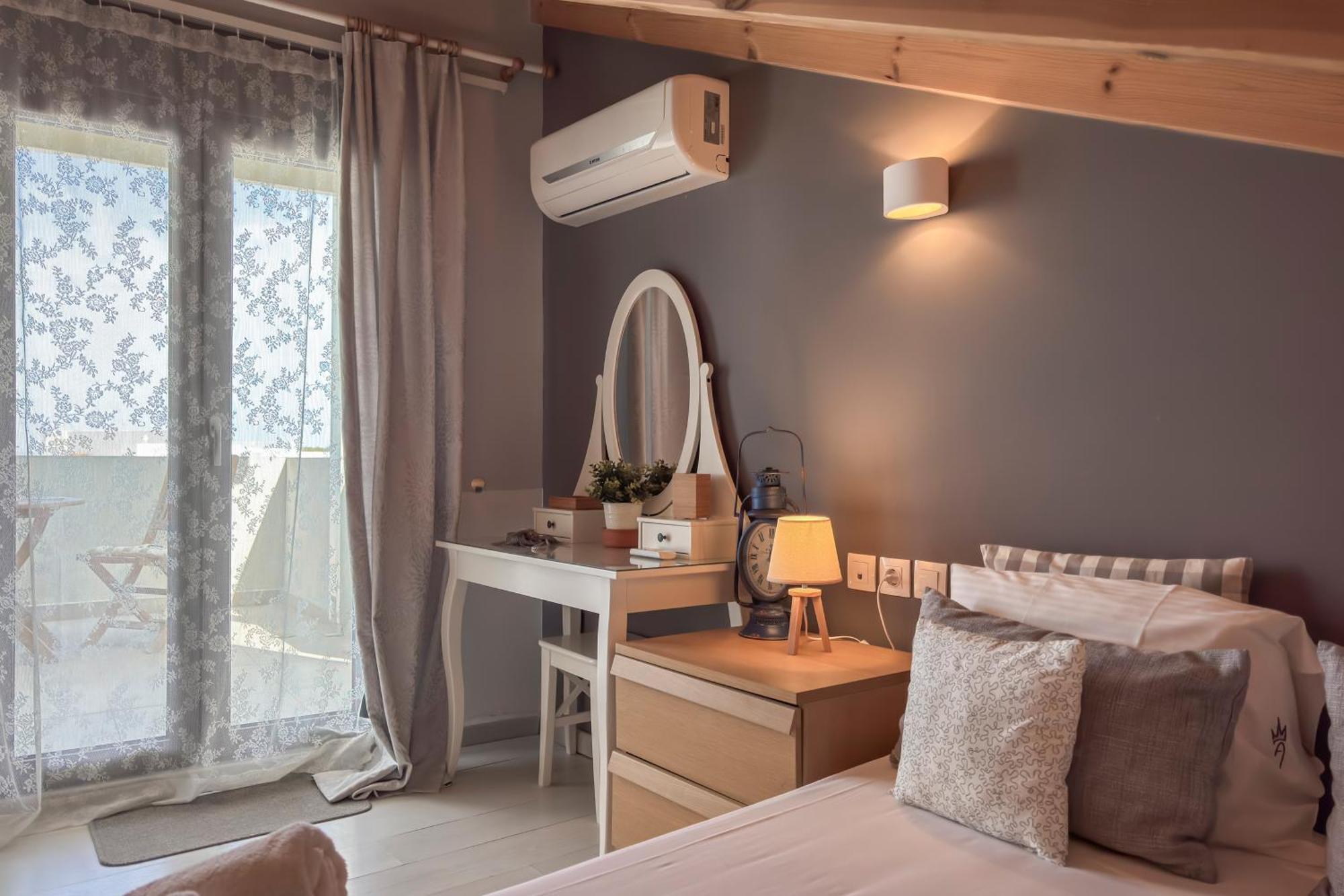 Alisahni Villa & Suite Като Дарацо Екстериор снимка