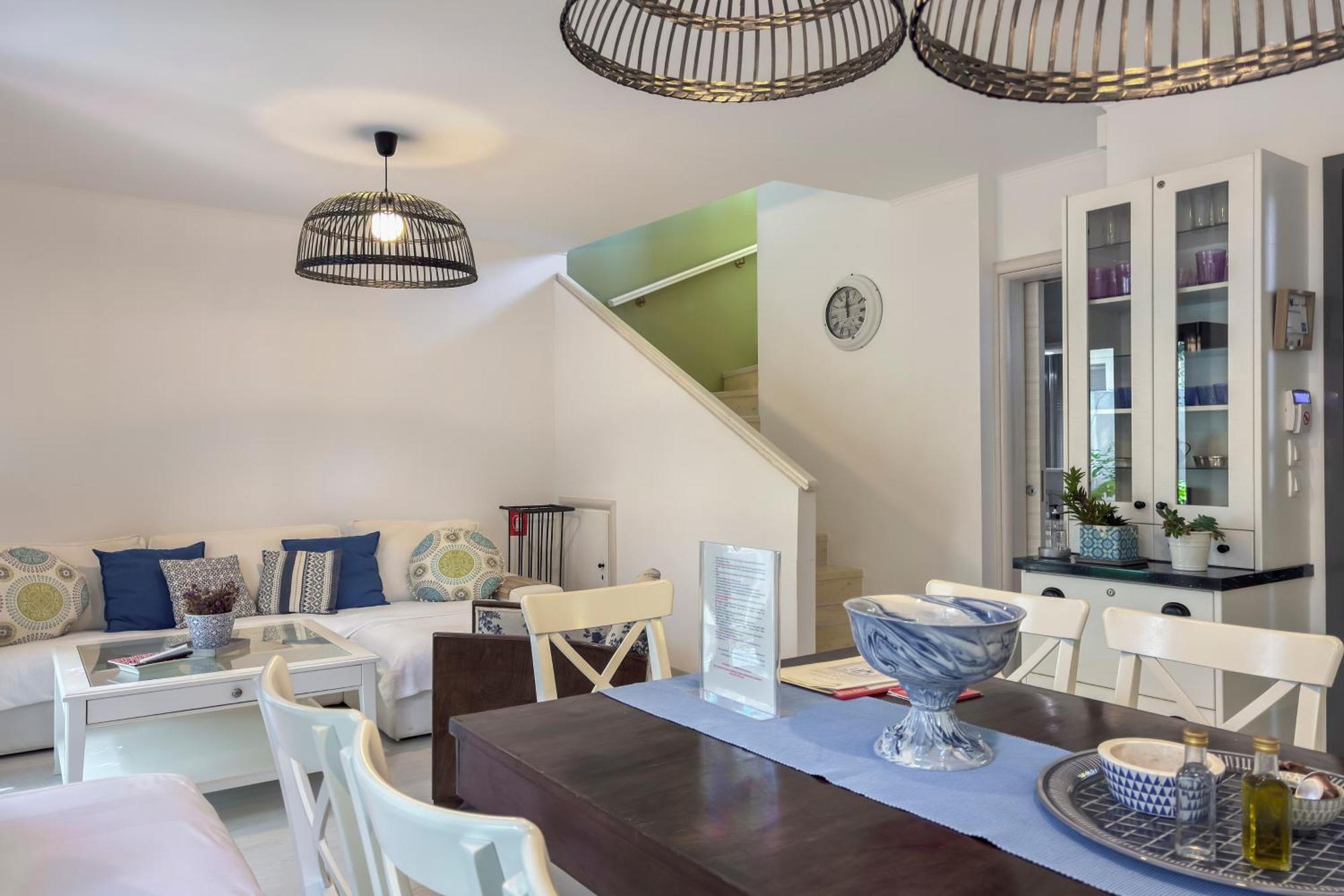 Alisahni Villa & Suite Като Дарацо Екстериор снимка